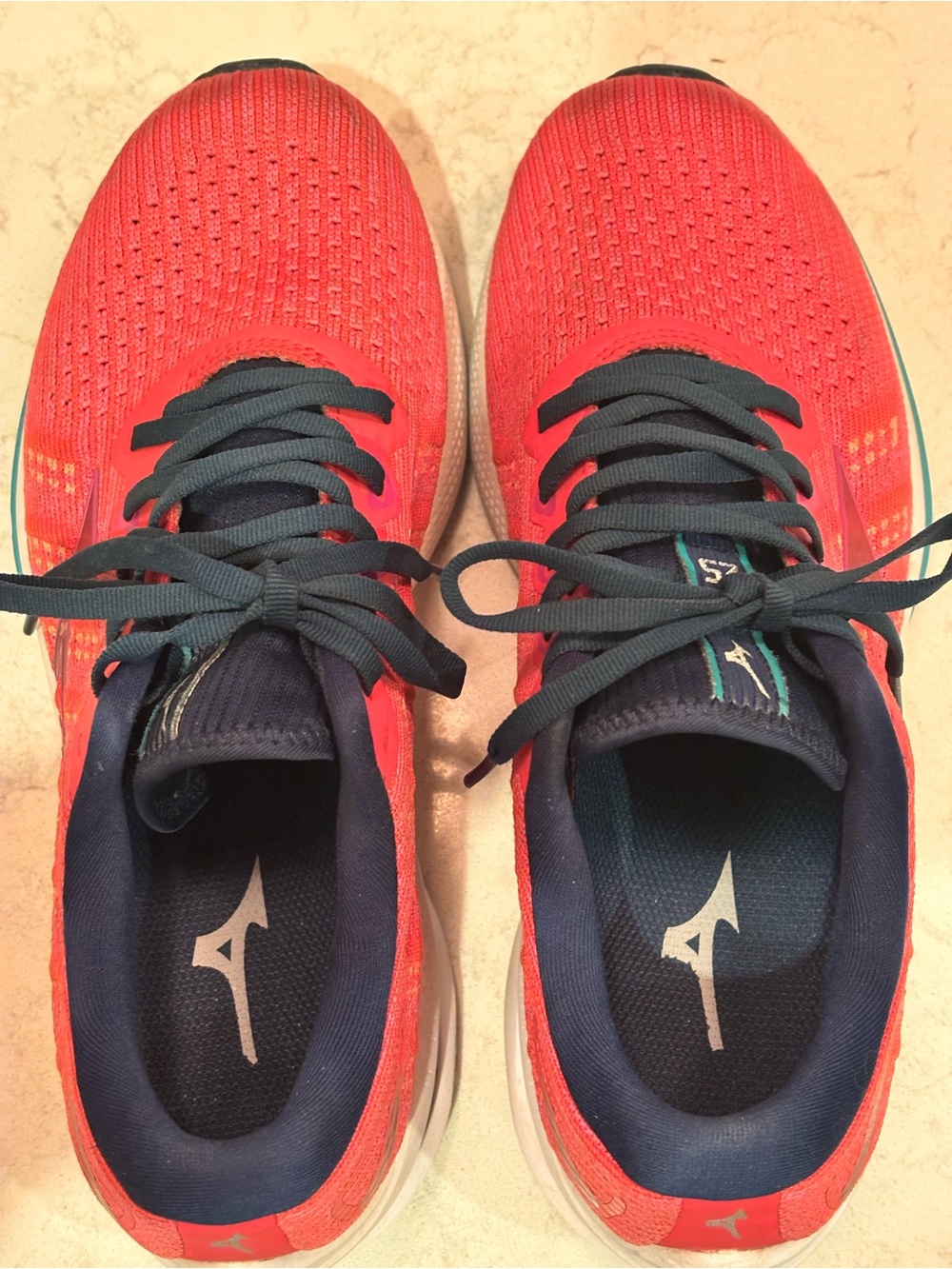 Mizuno Coral Red Athletic Running Shoes with Navy Accents